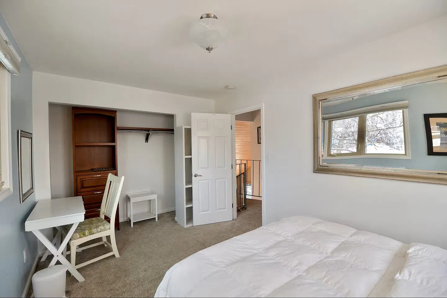 3 bed, 1222 sqft, $3,800 — Photo 3