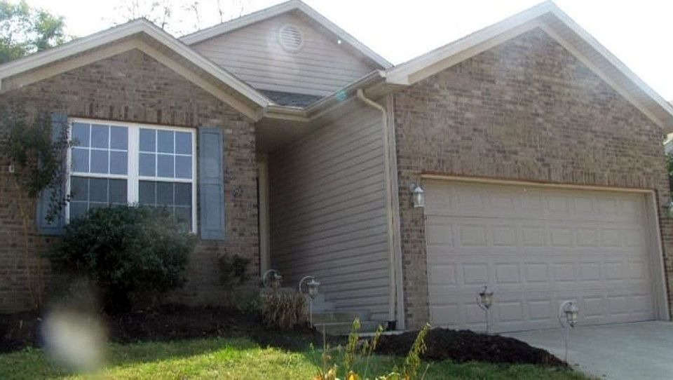 1st image of 245 Baybrook Cir