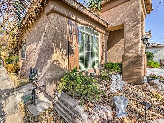 4th image of 7935 Quail Heaven St