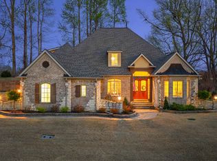 104 Lochmeade Dr, Atoka, TN 38004