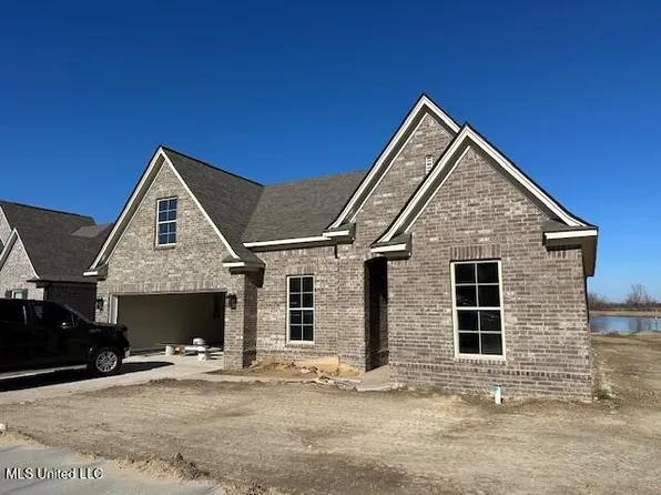 10552 Camilla Cir S, Lake Cormorant, MS 38641