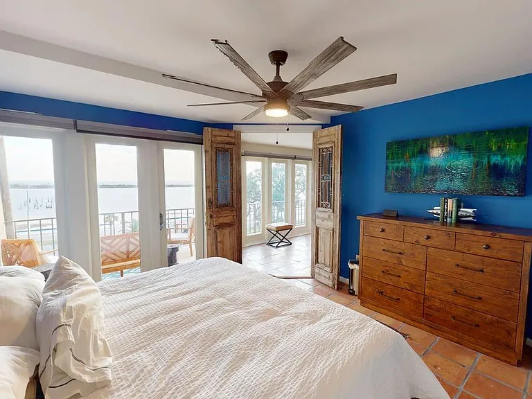 520 Beach Blvd #501 — Photo 15