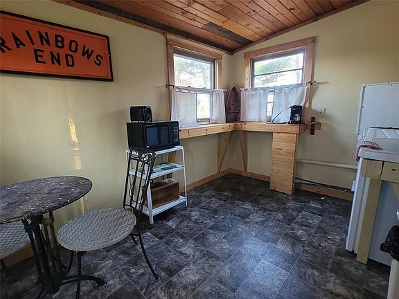 3rd image of 2626 7 1/4 Avenue #8