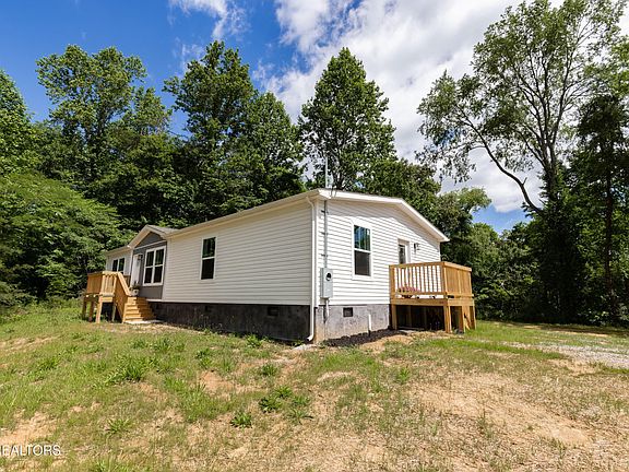 3rd image of 105 Highland Ave Lot 1