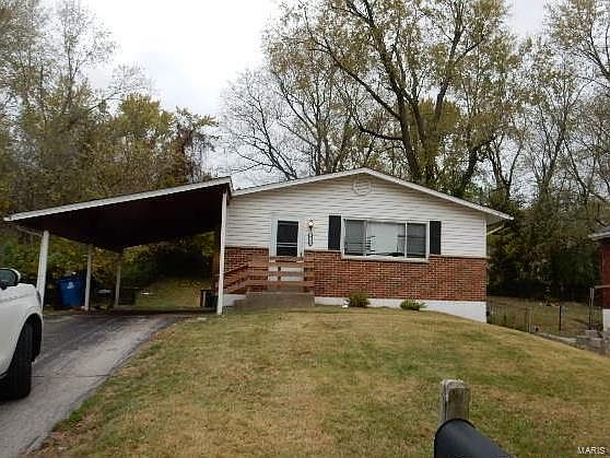 1st image of 10145 Green Valley Dr
