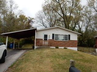 10145 Green Valley Dr, Saint Louis, MO