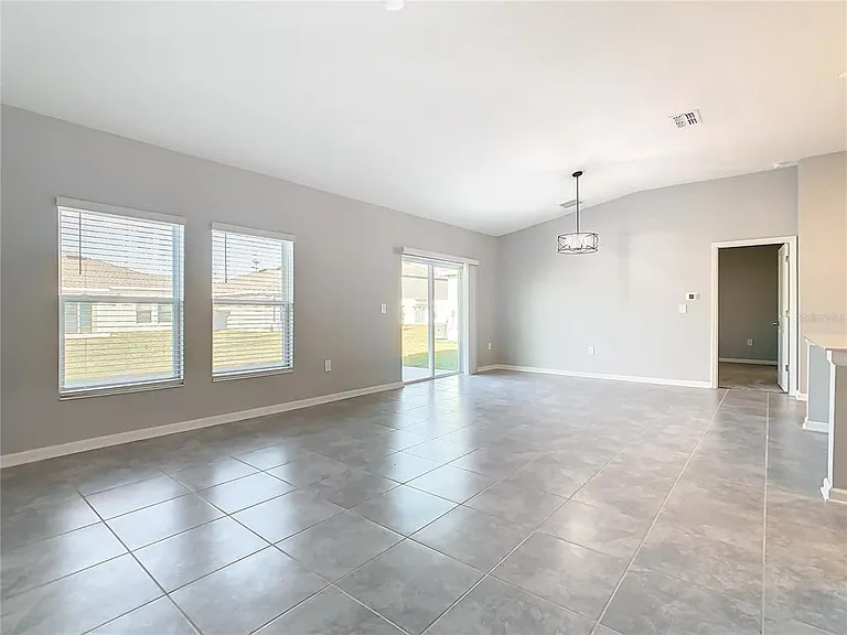 1033 Holden Way — Photo 17