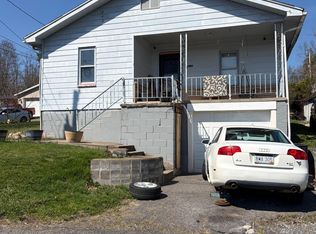 205 Violet St, Fairmont, WV 26554