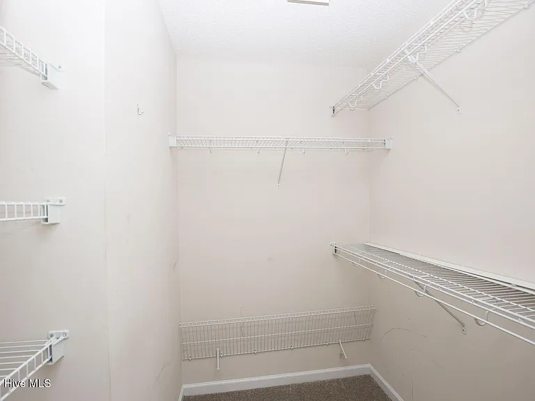 62 Forest Mountain Ct — Photo 23