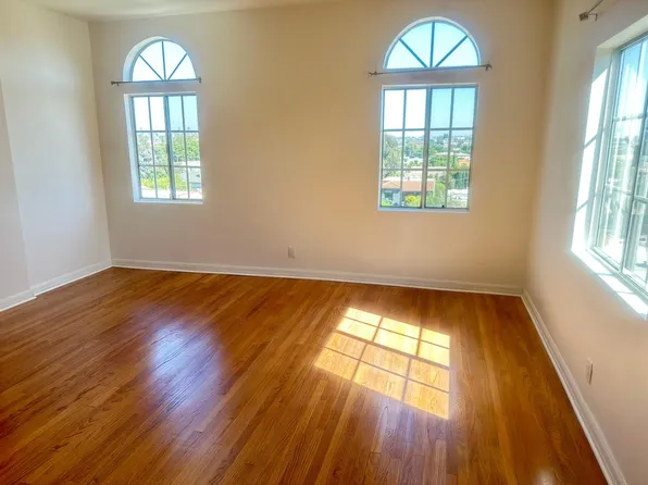 1602 S Sierra Bonita Ave, Los Angeles, CA 90019