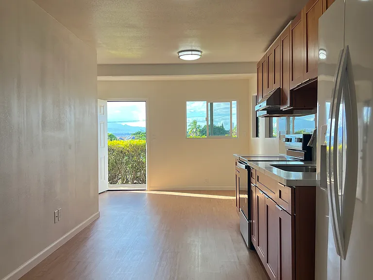 1418 Haloa Dr #2 — Photo 3