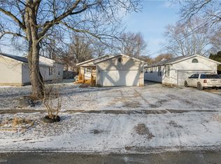 85 N Seneca St, Rittman, OH 44270
