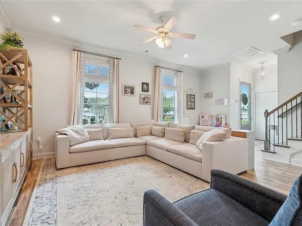 1738 Filmore Ave, New Orleans, LA 70122