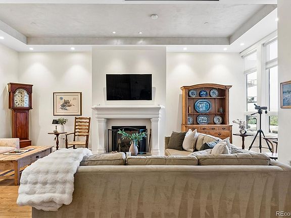5th image of 5455 Landmark Place #712