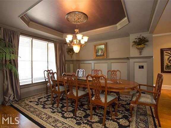 5th image of 2652 Floral Valley Dr