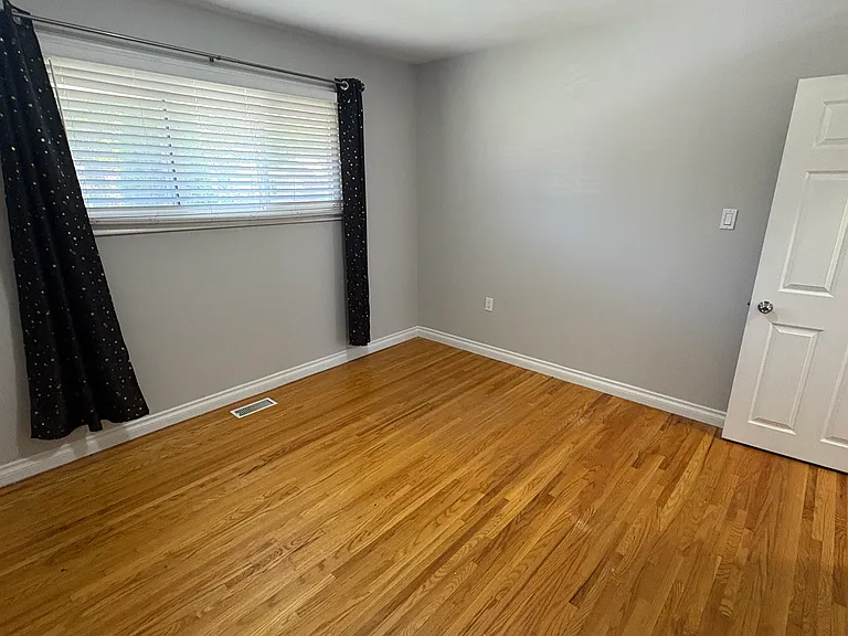 118 Kings Forest Dr #1 — Photo 7
