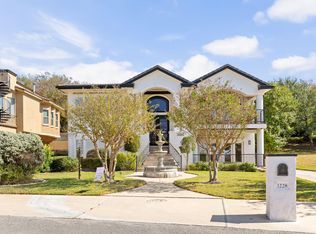 1228 Challenger, Lakeway, TX 78734