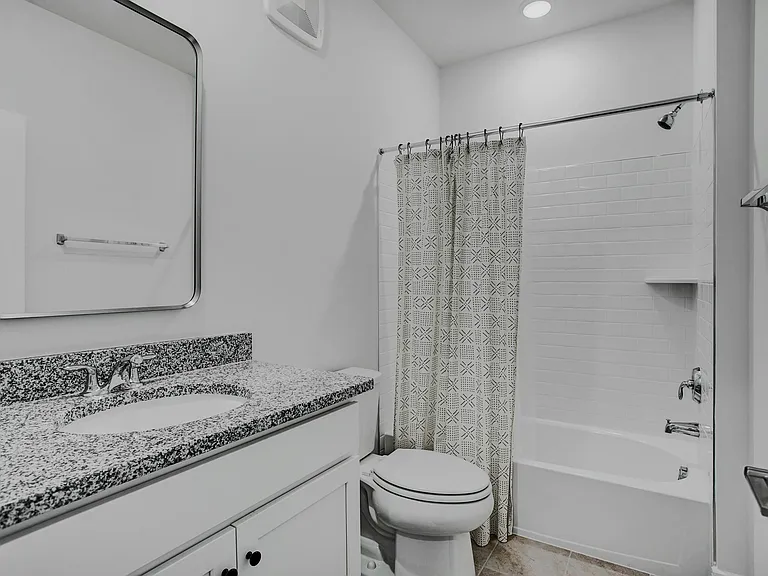 42708 Darala Dr — Photo 24