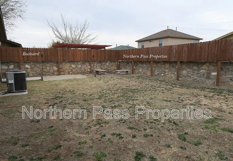 3233 Bell Point Dr — Photo 26