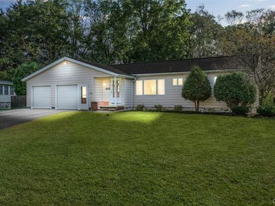 7388 Palmcrest Rd, North Syracuse, NY, 13212