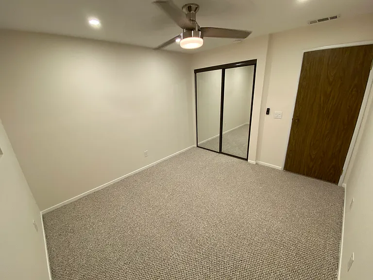 2801 N Los Felices Cir E #D208 — Photo 5