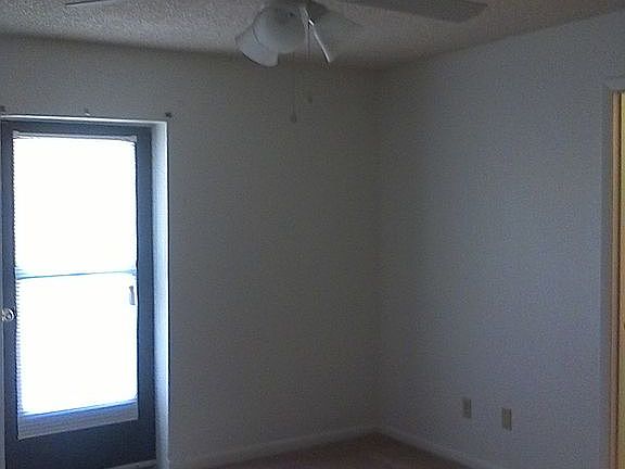 5th image of 8927 Sheppard Dr