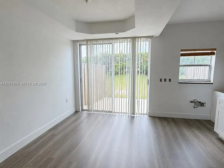 6016 NW 116th Pl #406 — Photo 4