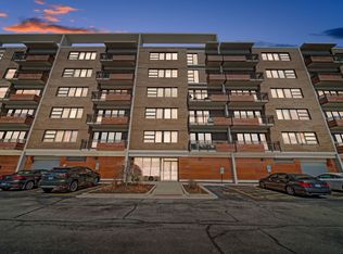 1905 S Wolf Rd APT 410, Hillside, IL 60162