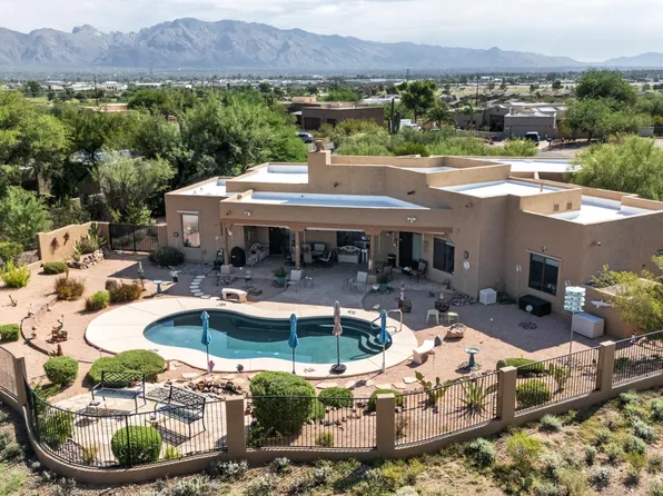 2810 W Placita Sombra Chula, Tucson, AZ 85745