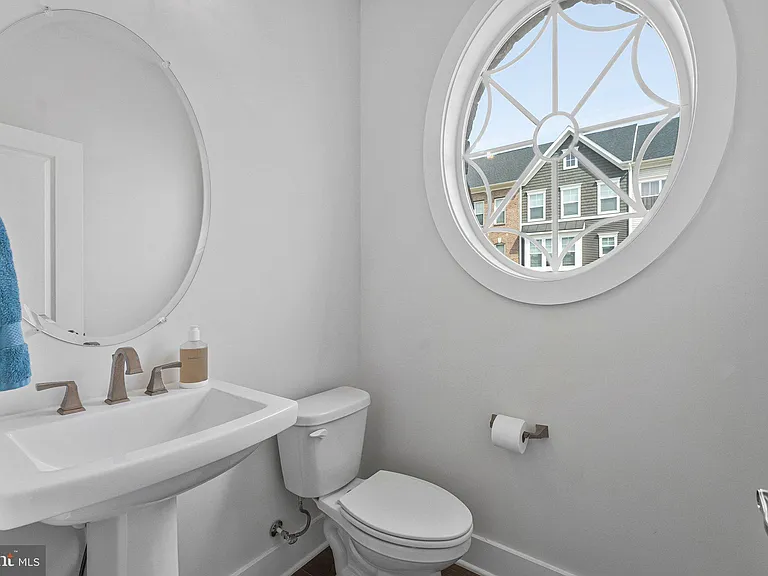 14803 Retreat Blvd — Photo 7