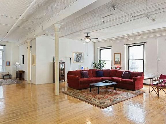 2nd image of 35 Bond St APT 5