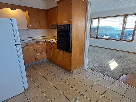 2nd image of 4301 Eastridge Dr #4305
