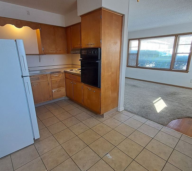 1st image of 4301 Eastridge Dr #4305