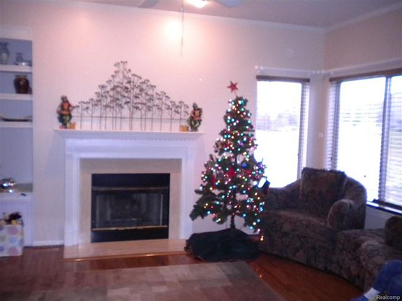 4th image of 2959 Mystic Dr