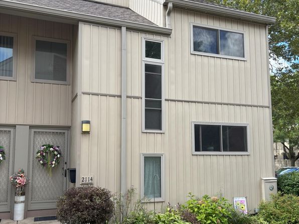 2114 Hyde Park Rd, Detroit, MI 48207