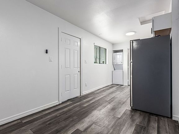4th image of 2706-5541 N 27th Dr #1