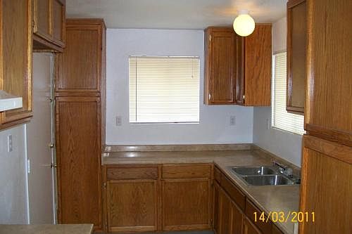 3rd image of 7552 Dunwood Way