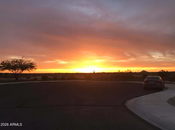 12056 W VIA DEL SOL Court, Sun City, AZ 85373