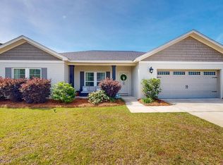 103 Live Oak Ct, Headland, AL 36345