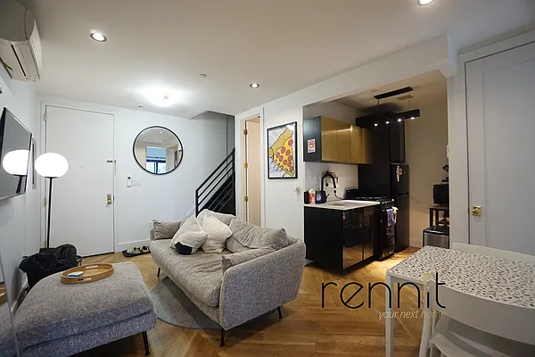 Rented by Rennit Inc. | media 9