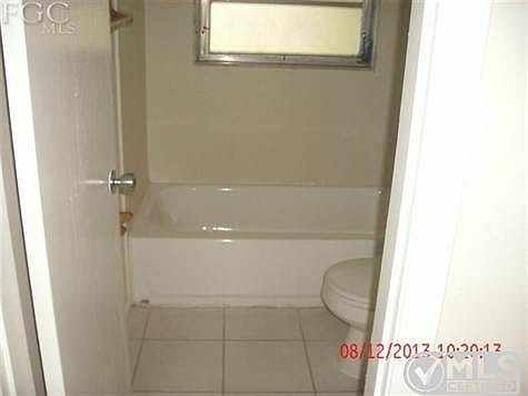 3rd image of 18 Glenmont Dr W