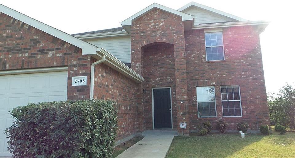 1st image of 2708 Waterton Dr