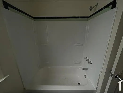 9544 Plainview Ave — Photo 18