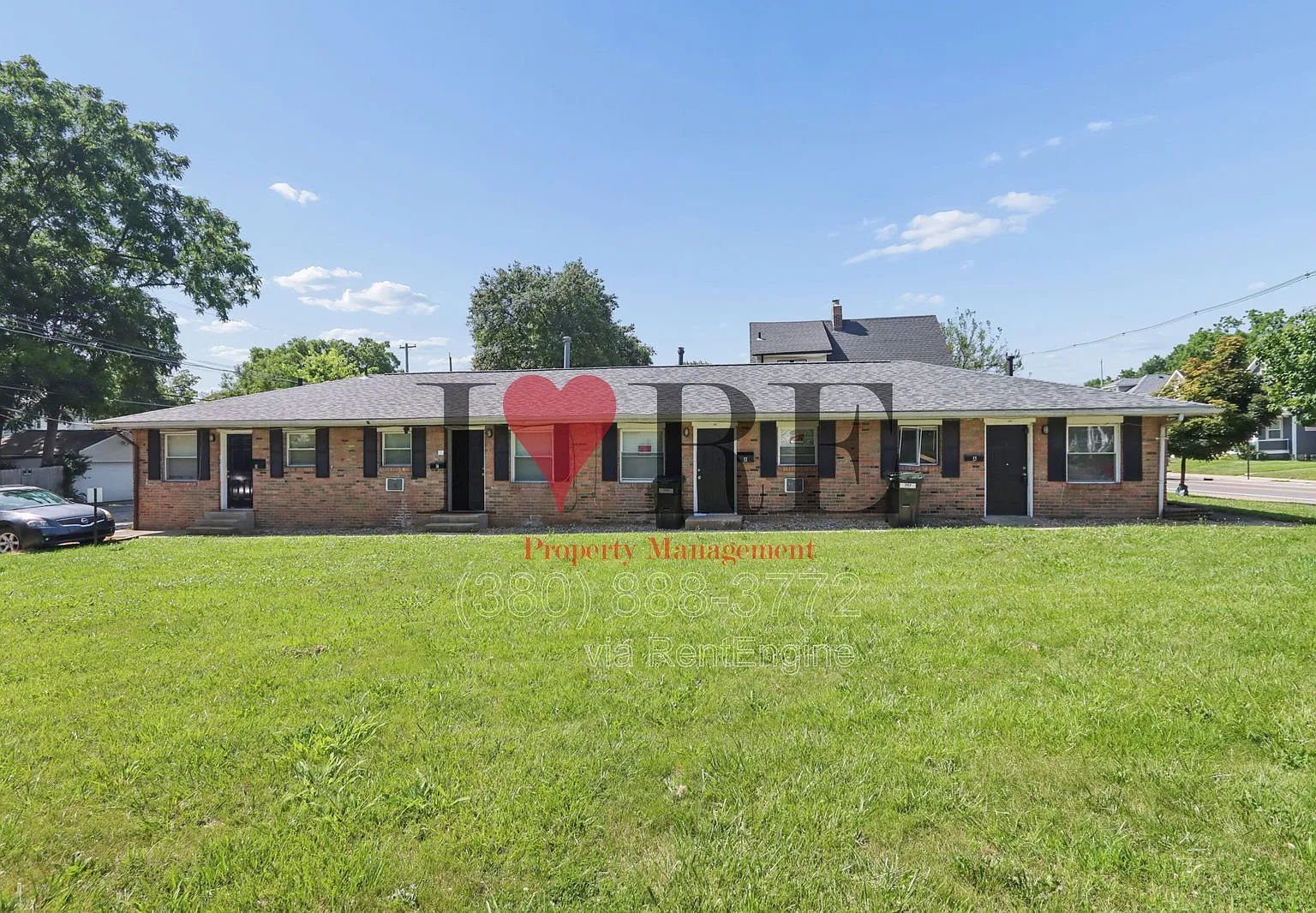 2 bed, 1.0 bath, 581 sqft, $925 — Photo 2
