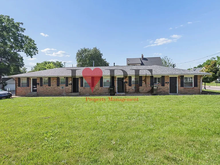 382 S Hague Ave #A — Photo 2