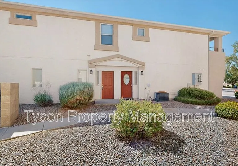 5648 Valle Alegre Pl NW — Photo 2