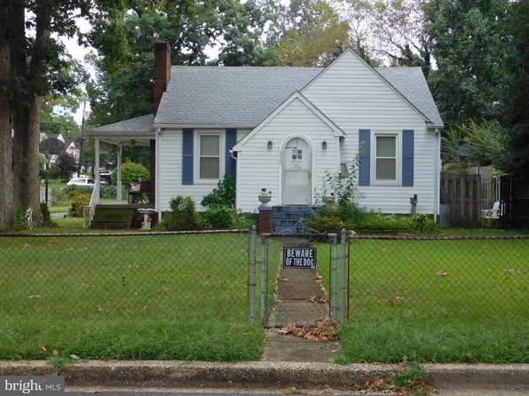 4929 Hollywood Rd, College Park, MD 20740