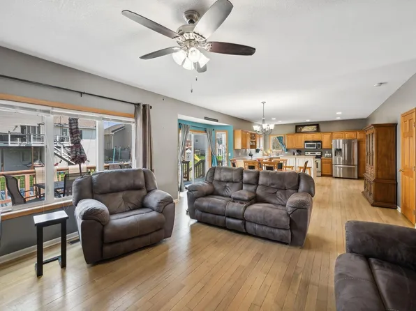 7456 Lambert Ave NE, Otsego, MN 55301