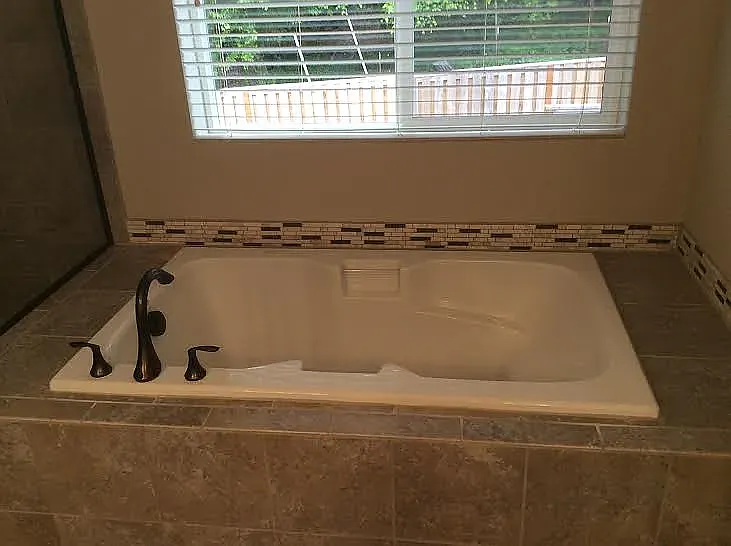 9438 SW Chopin Ln — Photo 17