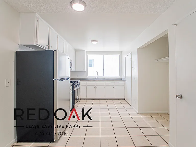 619 N Kingsley Dr #B — Photo 11